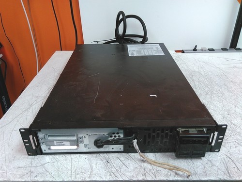 Defective APC SMX3000RMLV2U Rackmount 2U 3kVA 120V 6 Outlet UPS No Battery AS-IS