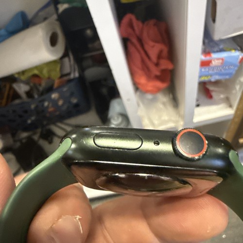 Apple Watch Series 7 (GPS) 45 MM minuit boîtier en aluminium bracelet sport minuit - Photo 13 sur 21