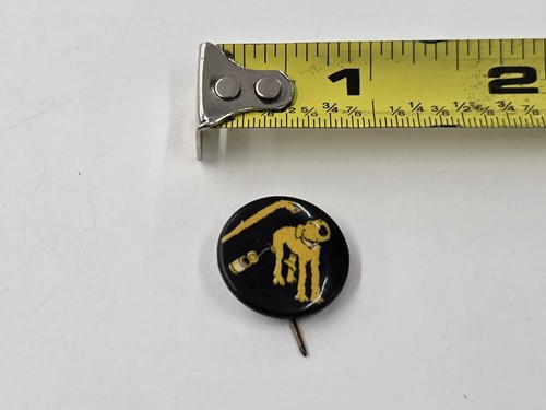 Vintage Multicolored Dog Pin Manufactured By Bastian Bros Co Of Rochester NY - Picture 3 of 3