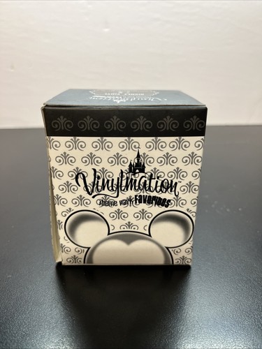 Disney VINYLMATION Theme Park Favorites Yellow Ringer Tee Shirt Mickey Hat C4 - Imagen 3 de 6