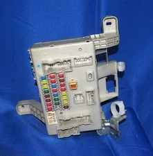 2003-2009 Lexus GX470 Interior Cabin Fuse Relay Junction Box Block W/Warranty