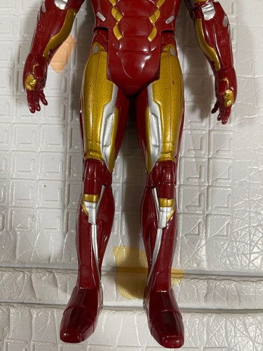 Marvel Hulk Iron Man Figuren 25,5 cm & 30 cm Licht & Sound gebraucht - Bild 12 von 20