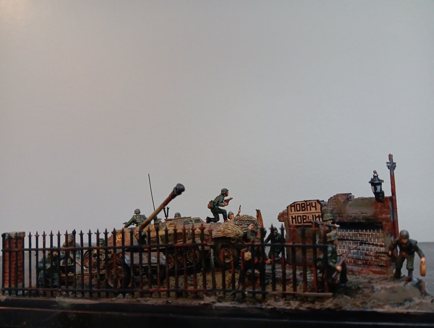 Picture 3 of 12
