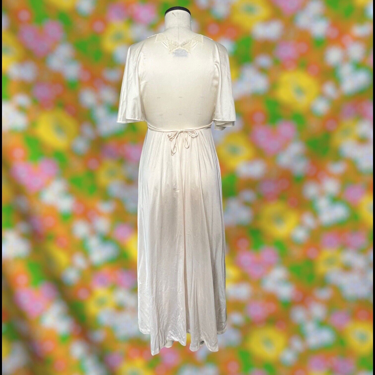 Vintage Cream Colored Maxi Robe Lily Of France - image 3