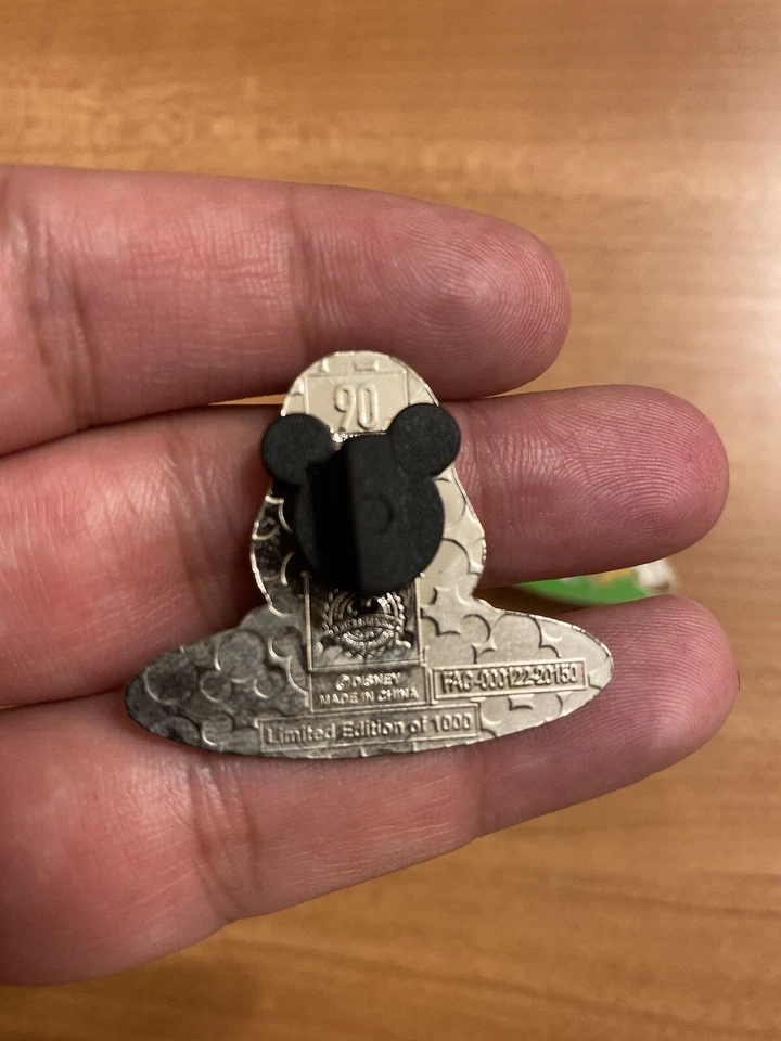 Disney Plutón 90 Aniversario Pin Coleccionista Set Le 1000 Foto 2 de 2