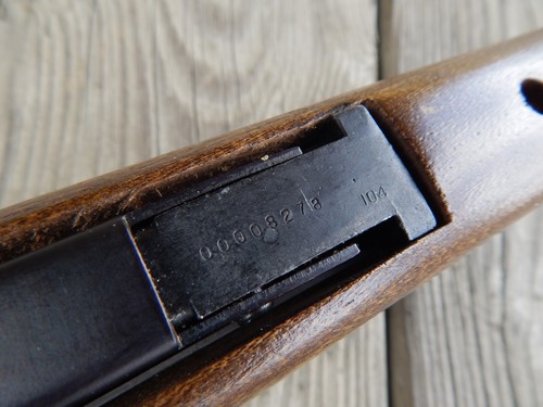 c.1975 CROSMAN Model 70 Bolt Action PELLET CO2 AIR RIFLE .177 Hardwood stock - Picture 10 of 10