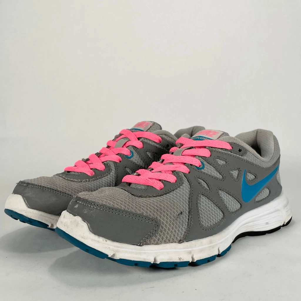 Nike revolution hotsell 2 womens