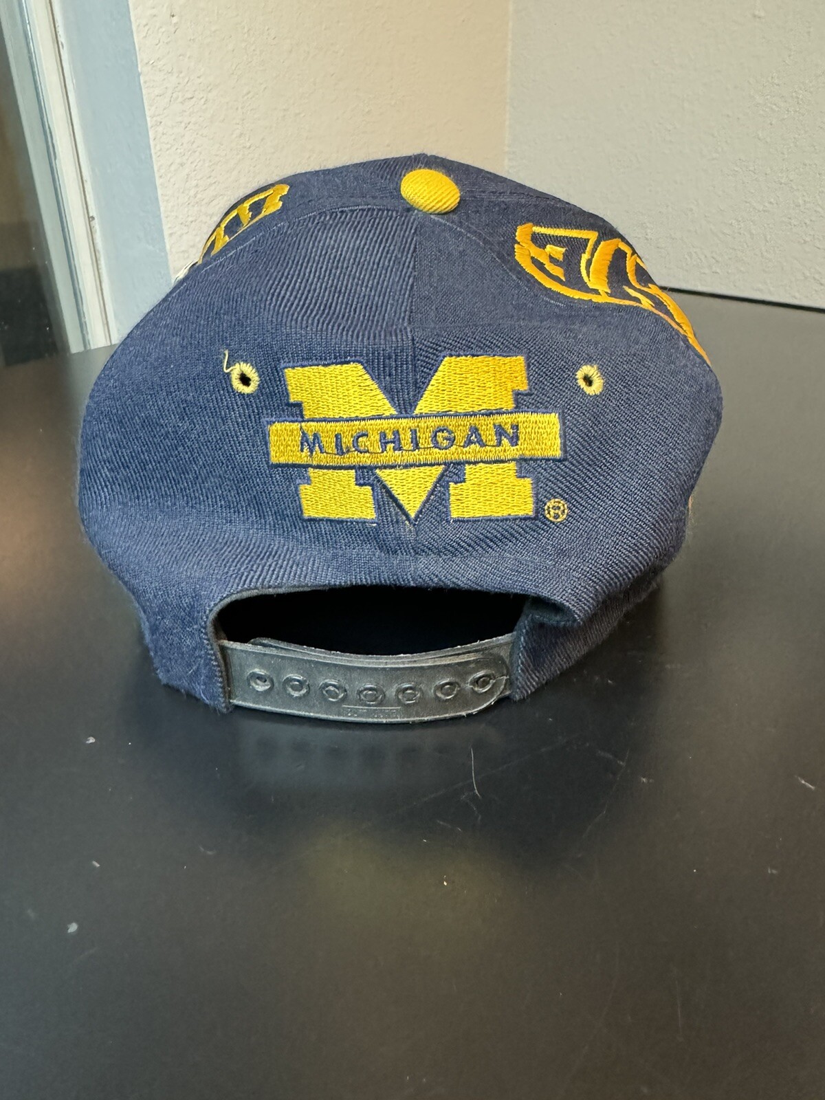 Picture 4 of 10