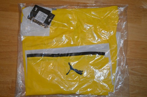 BVB Borussia Dortmund away Replica yellow football shorts 2019/20 BNWT Puma S - Picture 4 of 4