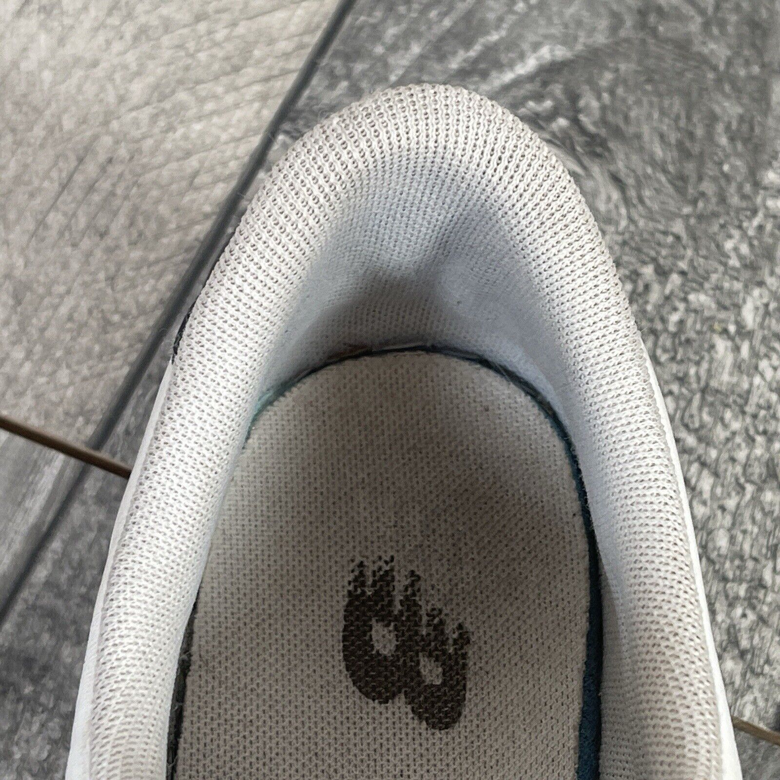 Foto 17 di 20