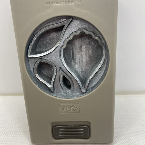 Stampin’ Up! Blossom Builder Flower Paper Punch Whale Style Retired Preloved - Picture 6 of 12