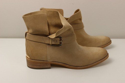 Michael Kors The Jet Set 6 Walton Bone Tan Suede Leather Ankle Boots Size 10 - Picture 3 of 9