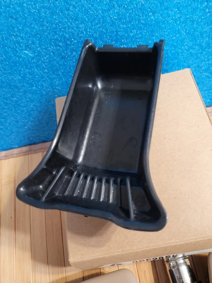 NOS ASH TRAY KIT CUP HOLDER OEM JEEP CHRYSLER DODGE PLYMOUTH MINIVAN VOYAGER.OBO - Image 3 of 4