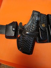  Holster  Safariland 070-83 And Police Duty Security Belt + Extras  