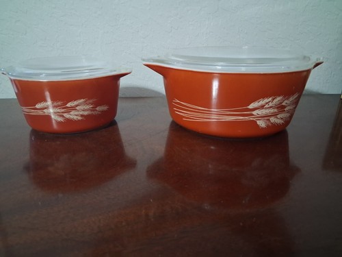 Vintage PYREX Autumn Harvest Wheat Cassarole Dish & Lid set of two - Picture 1 of 5