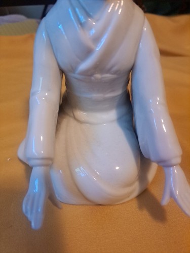 Vintage Porzellan japanische Geisha Dame 8" Figur detailliert geformte Hände etc. - Bild 3 von 12