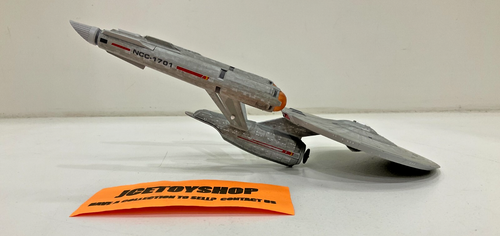 2019 STAR TREK U.S.S. ENTERPRISE NCC-1701 (2256) STAR TREK: DISCOVERY EAGLEMOSS - Picture 11 of 18