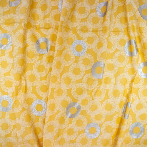"Glitz and Glamour" Ray of Sunshine 8 Fat 8ths Metallic Fabric - Picture 2 of 10