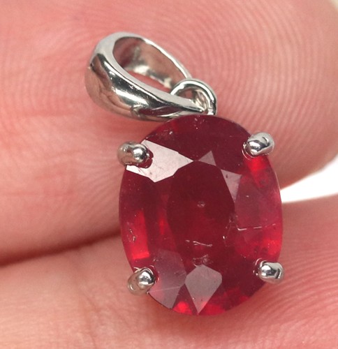 Heated 9 X 11 mm. Oval Red Ruby Pendant Silver 925 Sterling White Gold Plated - Picture 3 of 6