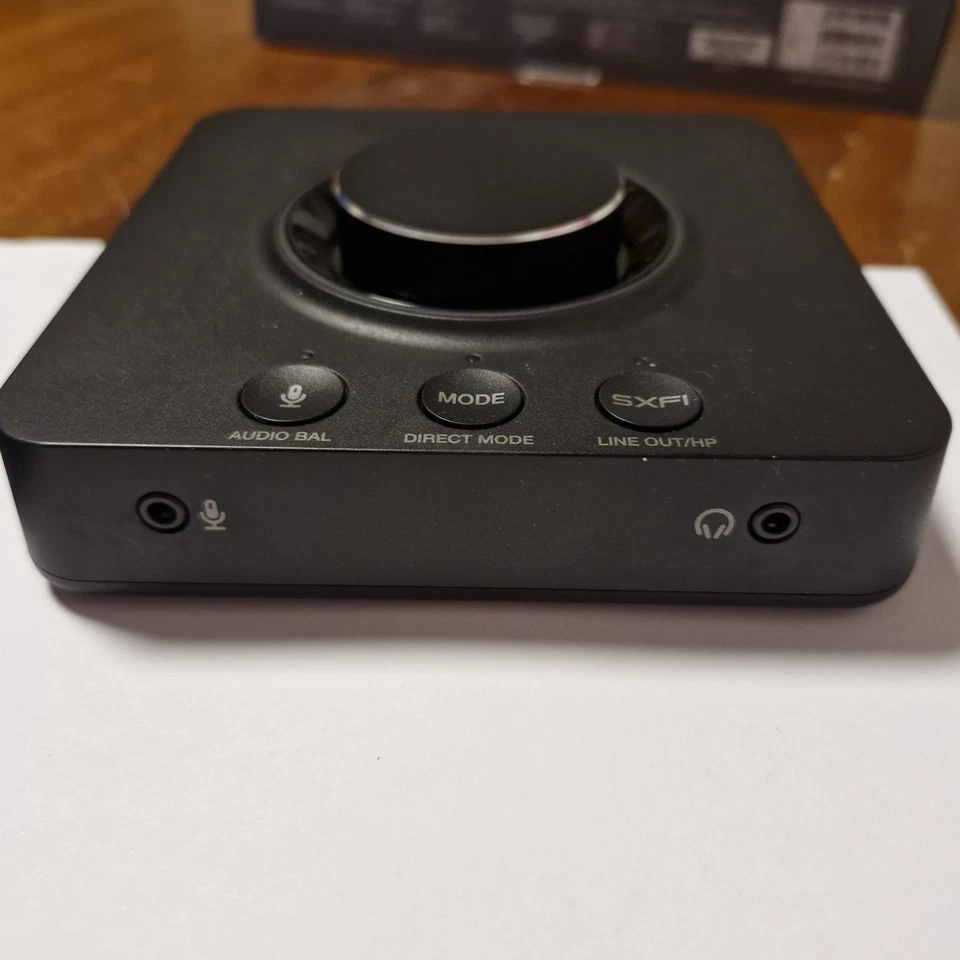 scheda audio esterna usb creative  Sound Blaster X3 - Immagine 2 di 4