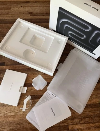EMPTY BOX ONLY (NO LAPTOP) Apple MacBook Pro 14" SPACE GRAY M4 MW2U3LL/A3112
