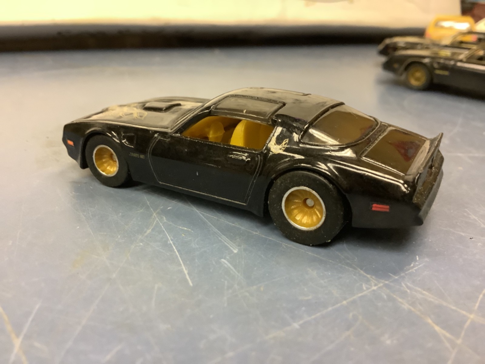 Picture 4 of 5