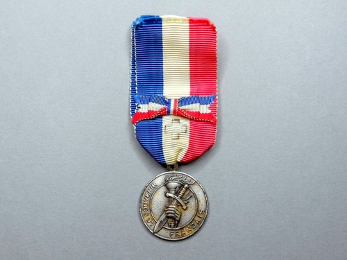 Gladius & Torche. Le souvenir Français. French Patriotic Medal. Ribbon Pendant. - Picture 4 of 6