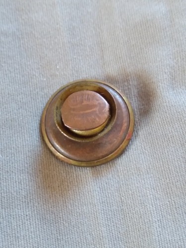 Antique Oshkosh B'Gosh Painted Metal Work Clothes Button. - Bild 8 von 12