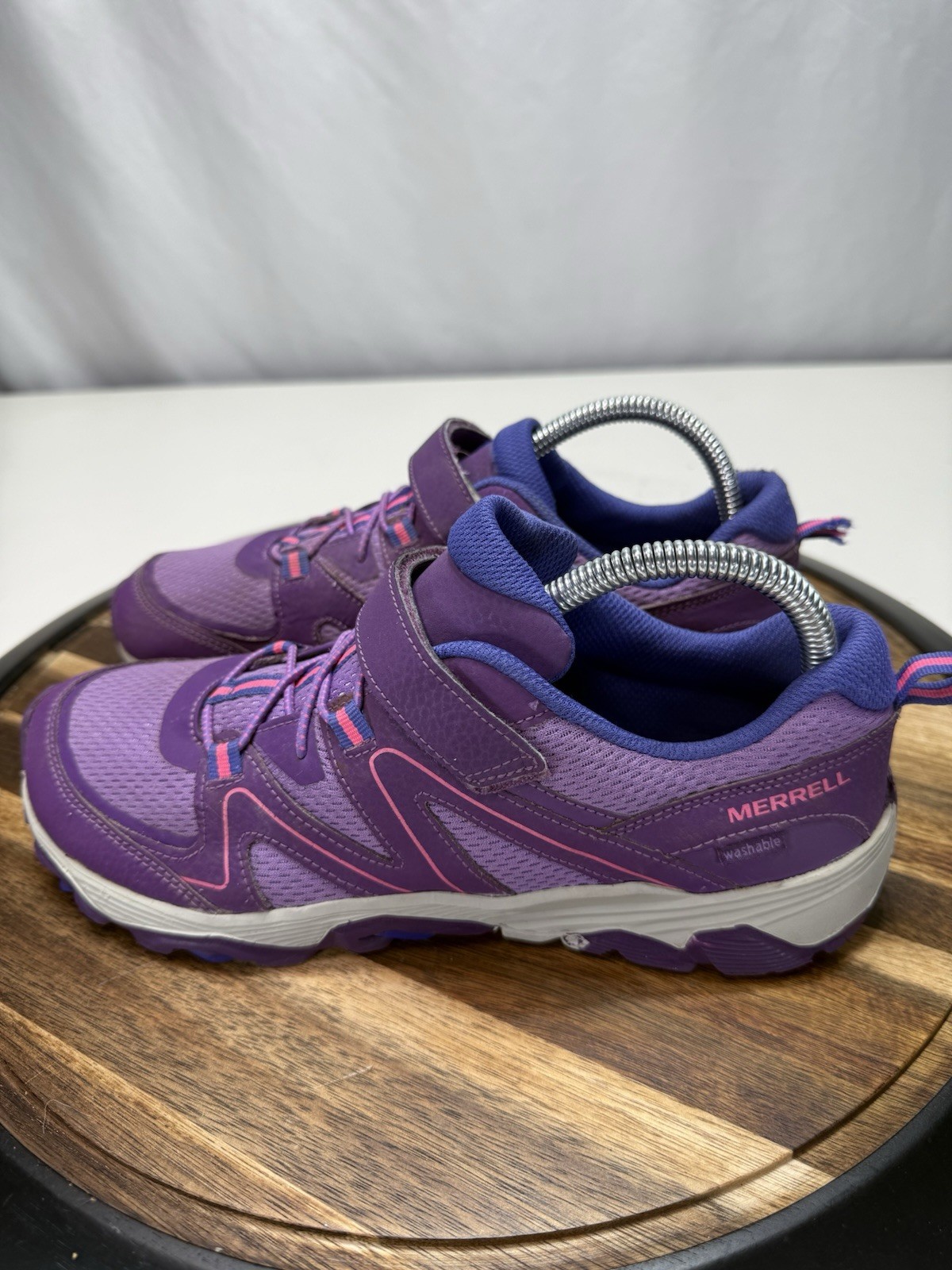 Merrell ML164726 Women’s Size 6.5 W Trail Quest Hiking Sneaker Berry