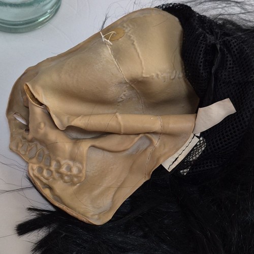 Vintage Half Face Skinned Skull W/ Hair Mario Chiodo Studios 2005 Halloween Mask - Bild 4 von 5