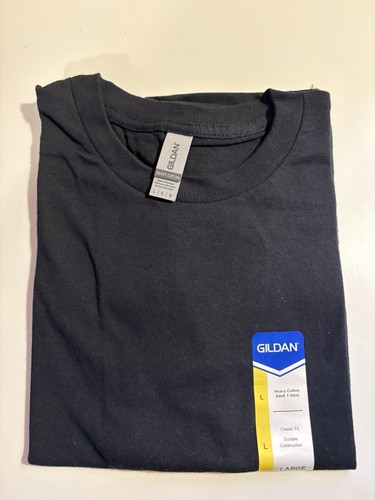 Gildan G5000 Adult Unisex Heavy Cotton T-Shirts Black. Size Large