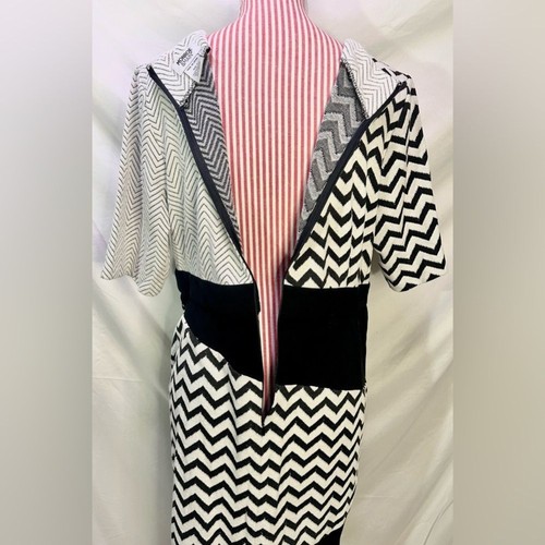Black White Funky Retro Dress Chevron Print Eclectic Mod Knit Sheath Sz Large XL - Picture 10 of 11