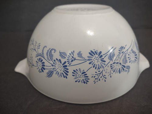 Vtg Pyrex Colonial Mist White & Blue Daisy Cinderella Mixing Bowls 443 & 441 C3 - Picture 11 of 16