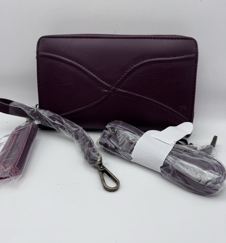 Save The Girls Green Touch Screen Crossbody Purse RFID STG Wallet Phone Case NWT