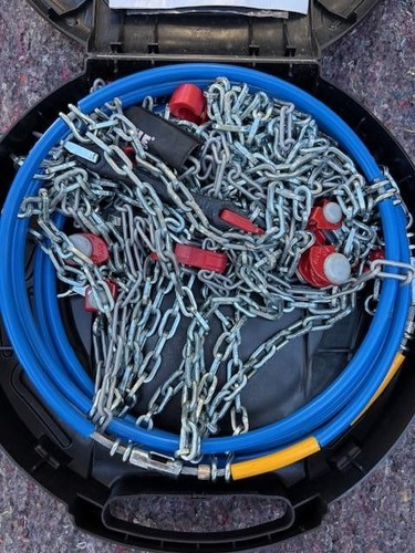 THULE CB-12 090 Tire Snow Chains - 1 Pair - Made in Italy - Picture 2 of 5