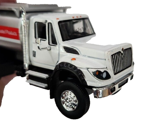 Greenlight Pre-Production Deco 45150-B 2018 WorkStar Tanker Truck Phillips 66 - Picture 5 of 7