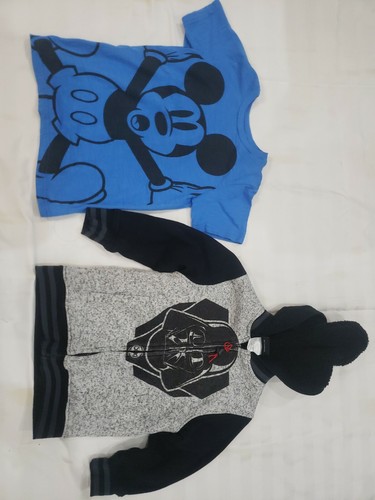 Lot of 2 Boys Tops - Star Wars sweater XS and Mickey Shirt S - Picture 7 of 7