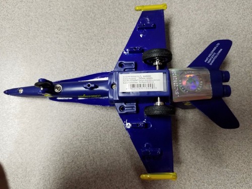 9,5 Zoll X-Planes US Navy F-18 Hornet Blue Angel Jet Druckguss Spielzeug authentisch lizenziert! - Bild 4 von 4
