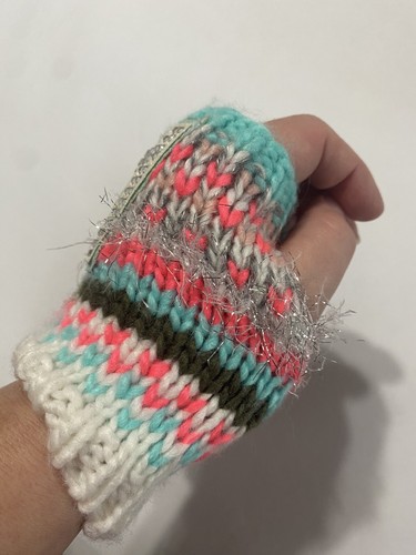 Justice Kids Set Invernale Taglia Unica-A Iniziale-Mitts, Scaldorecchie, Cappello con Etichetta - Foto 5 di 14