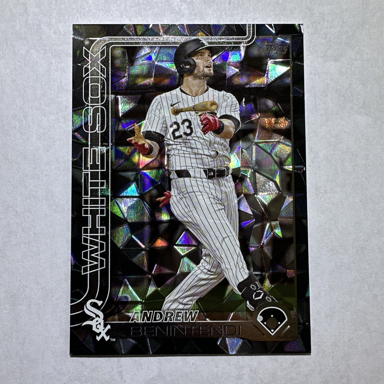 2025 Topps Series 1 Black Diamante /10 Andrew Benintendi #344