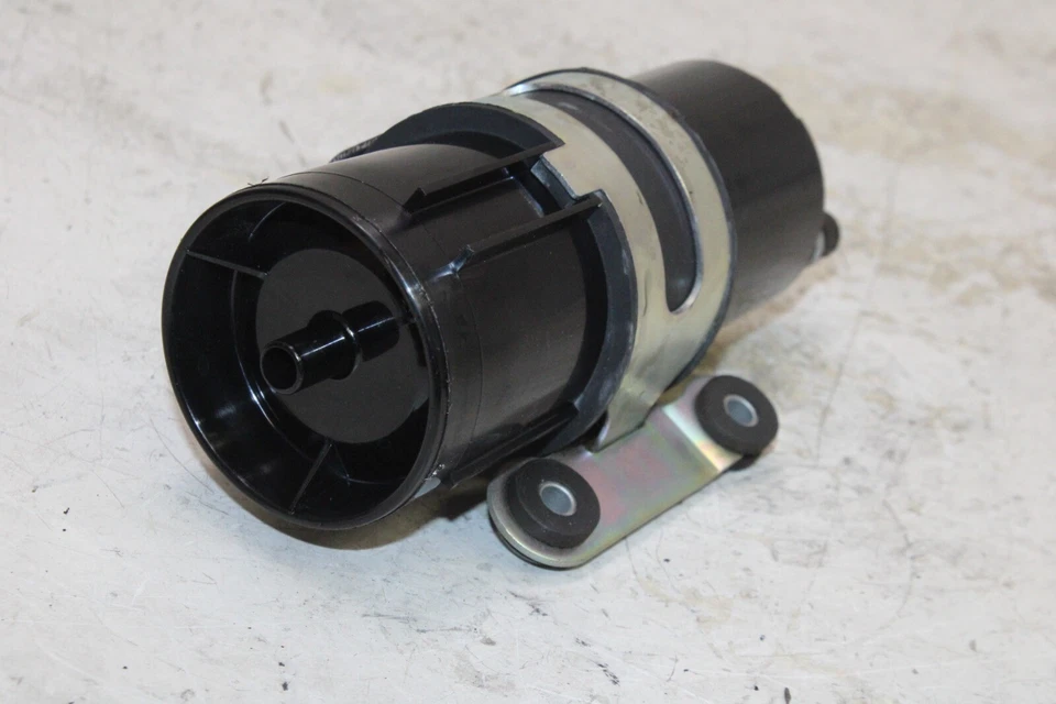 01-09 铃木 SV650 原始设备制造商 EVAP VAPOR CHARCOAL 排气罐 — 第 2/4 张图片