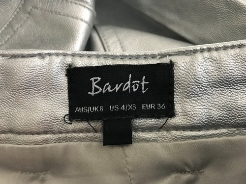 BARDOT Silver Pleather Cuffed Shorty Shorts Ladies Size 8 NEW - Picture 9 of 9