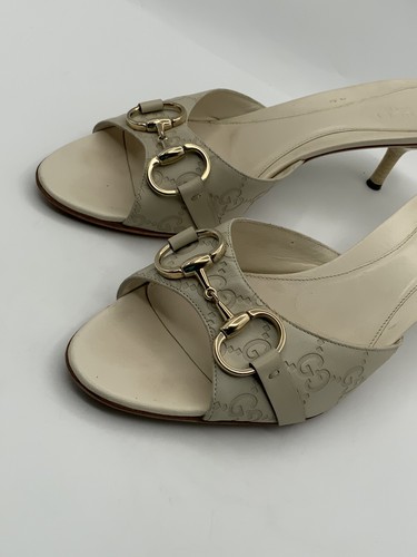 Gucci Horsebit Heels Beige GG Hollywood Sandals Size 9B (39.5 US) - Picture 16 of 17