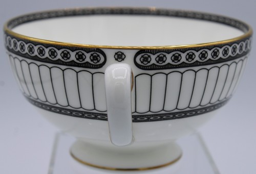 Wedgewood ~ Colonnade Black Footed Cream Soup Bowl ~ Bone China w/ Gold Trim - Picture 9 of 14