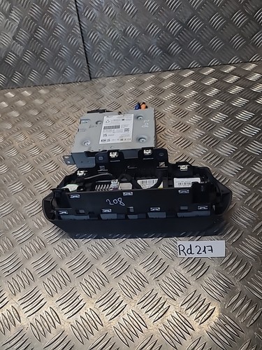 2023 PEUGEOT 208 GT-LINE RADIO SAT NAV HEAD UNIT SCREEN 9844106080 DAMAGES  - Picture 8 of 10