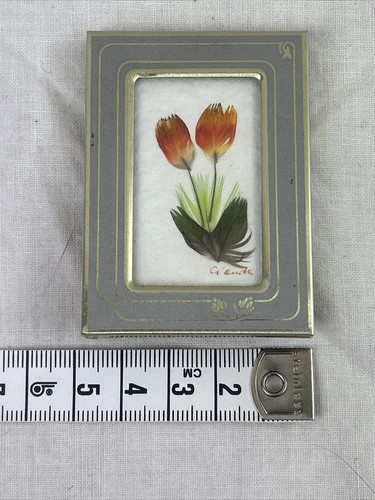 Feather Art Framed Tulips Hand Crafted Signed Teeny Tiny - Picture 13 of 14