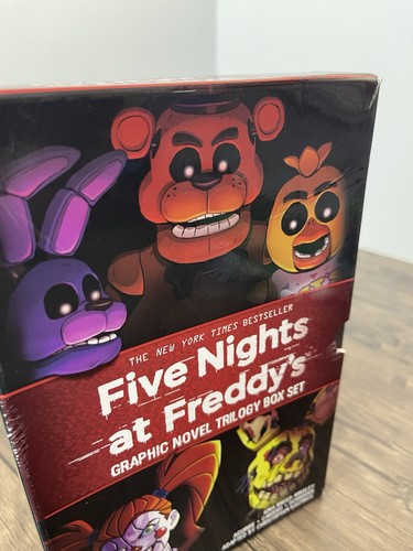 Five Nights at Freddy's Graphic Novel Trilogy Box Set Scott Cawthon pre-owned - Picture 19 of 22