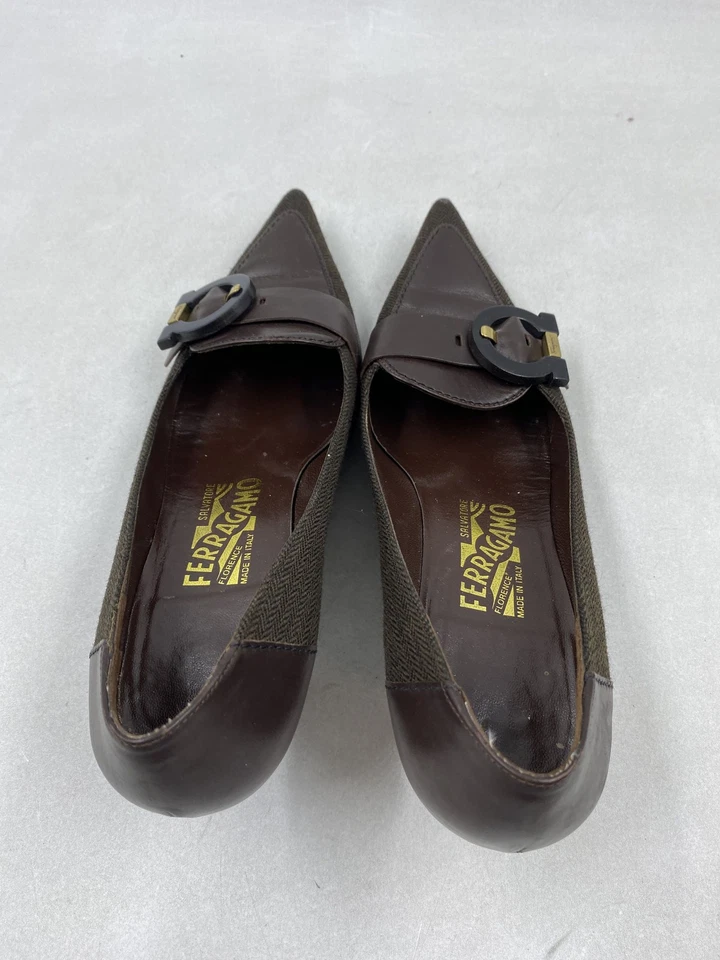 Salvatore Ferragamo Herringbone Brown Leather Heel W 6.5 - Image 4 of 4