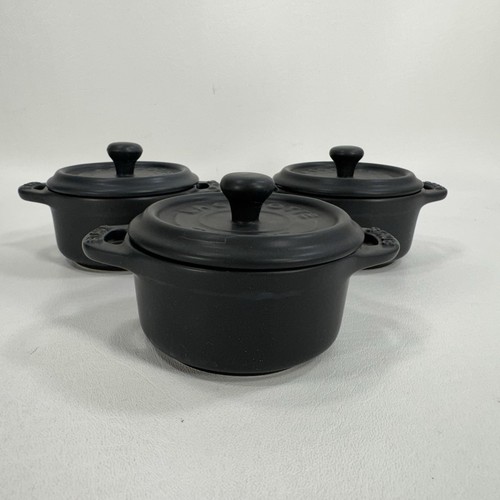 Staub Ceramic Mini .25 Quart Round Cocotte Matte Black 10cm - Picture 3 of 6