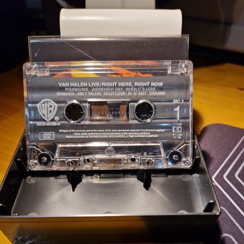 Van Halen Live: Right Here, Right Now - Cassette Tape - Picture 4 of 12